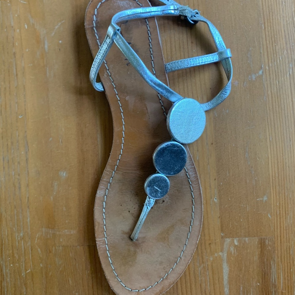 Boden flat strappy sandals metallic